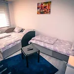 Marko Polo Apartment